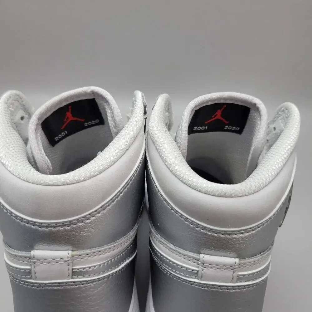 Size 5Y - Jordan 1 Retro High CO Japan Neutral Grey (GS)